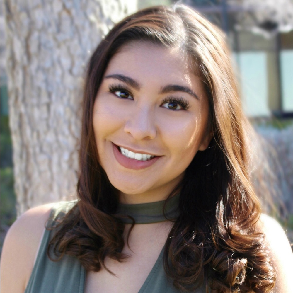 Meet your Posher, Kristina!